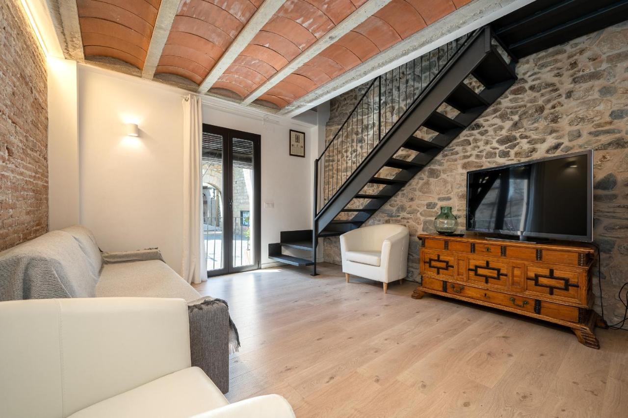 Hauzify I Apartment Montblanc