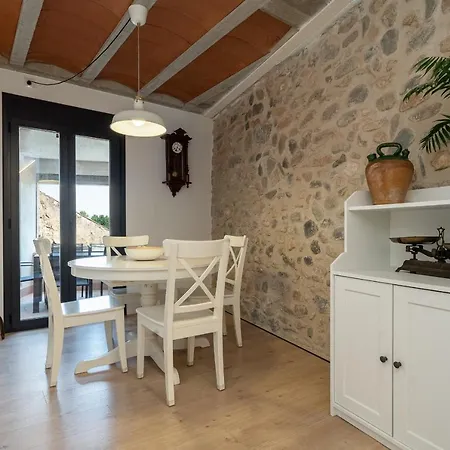 Hauzify I Apartaments Montblanc Exterior photo